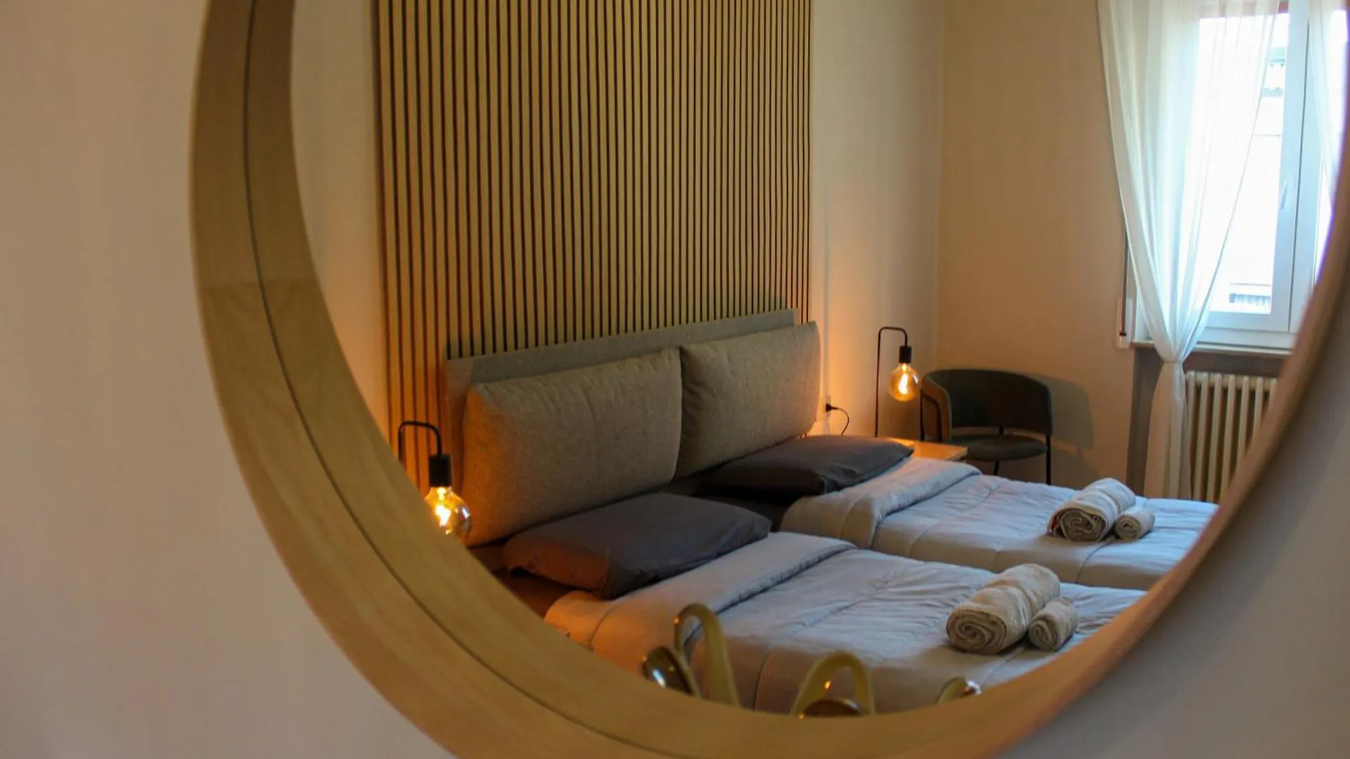 Suite 5 Stelle, Appartamento Di Lusso E Storia Bergamo 0*,