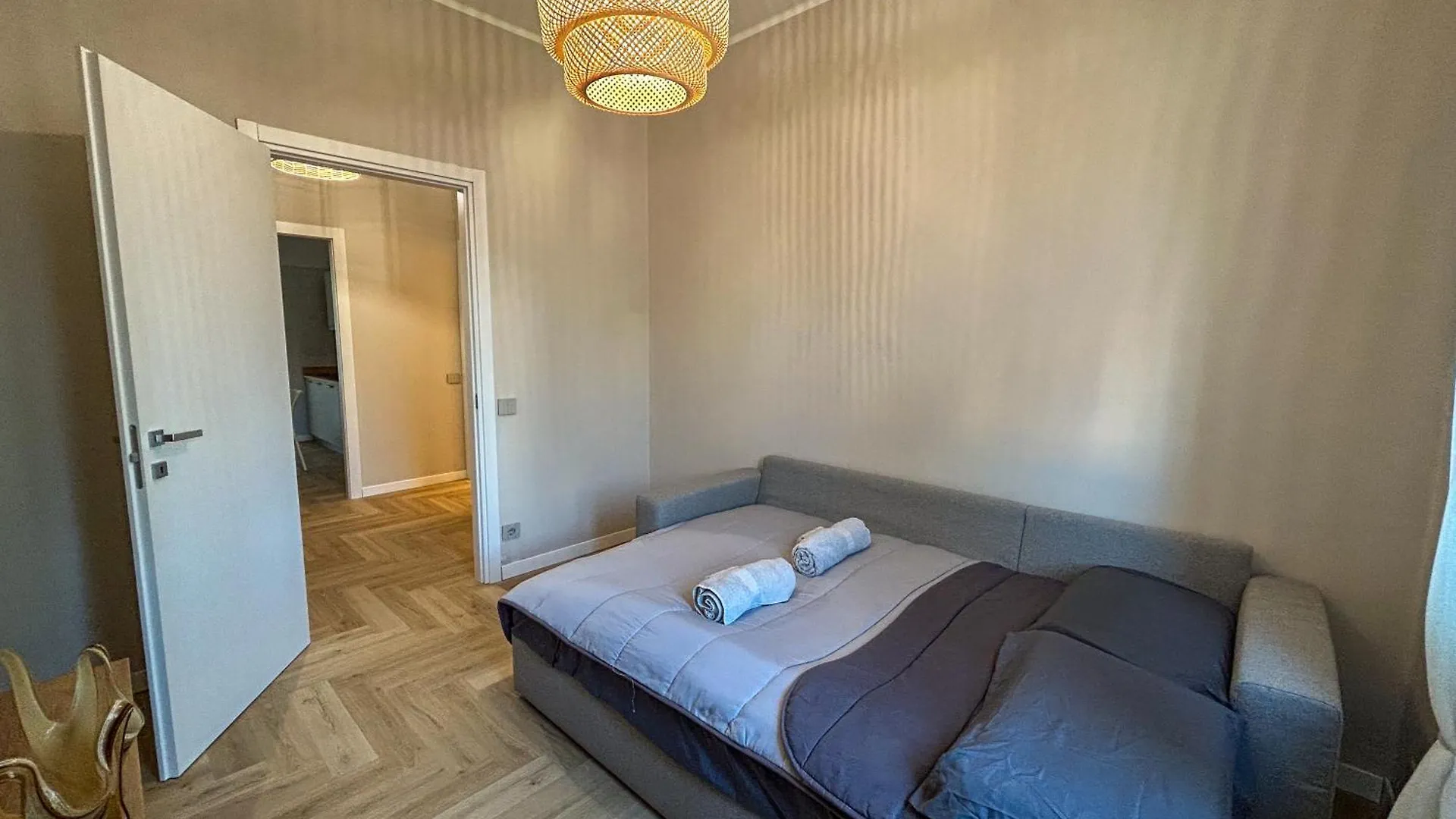 Suite 5 Stelle, Appartamento Di Lusso E Storia Bergamo 0*,  Italy
