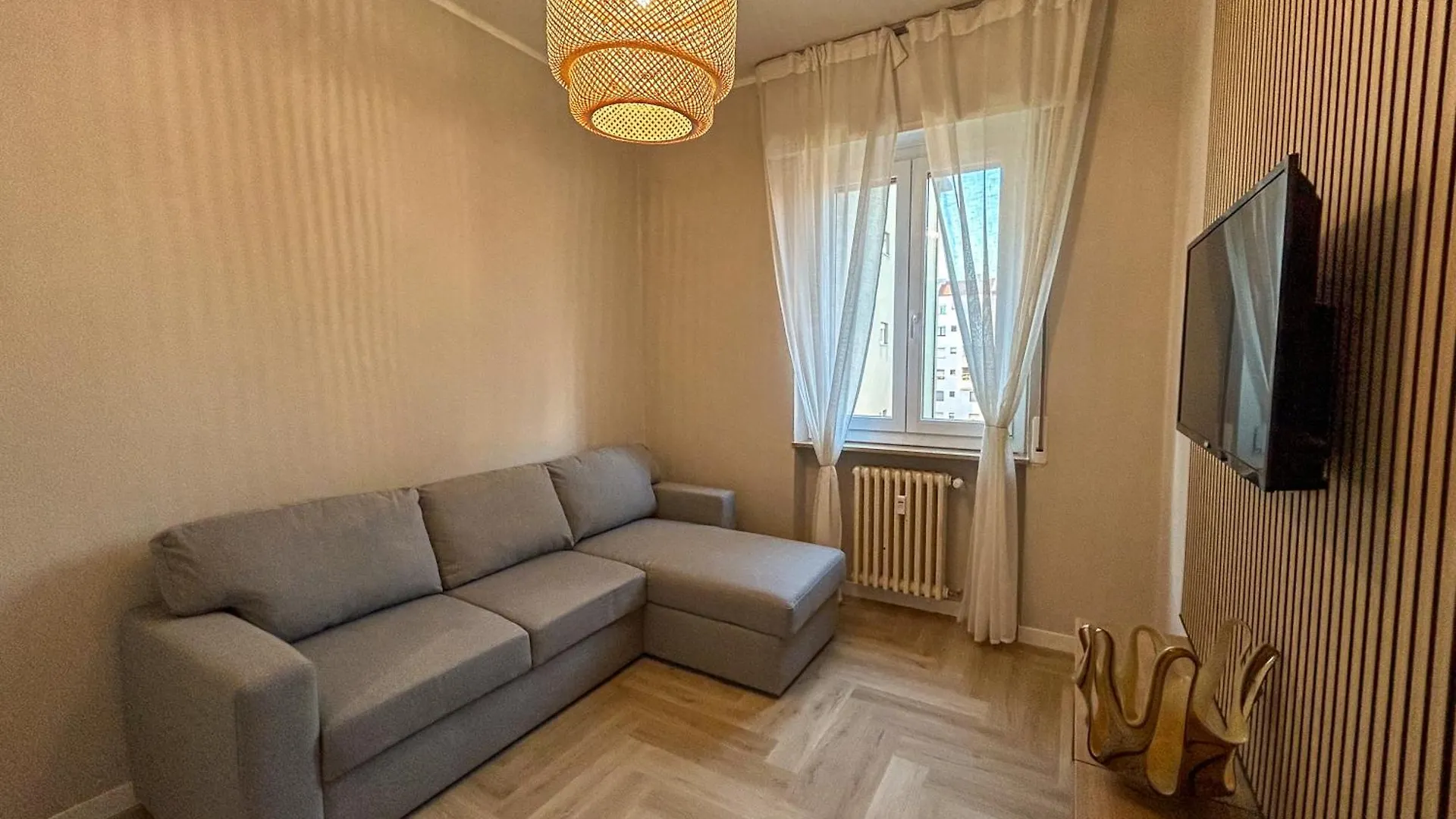 Suite 5 Stelle, Appartamento Di Lusso E Storia Bergamo 0*,  Italy